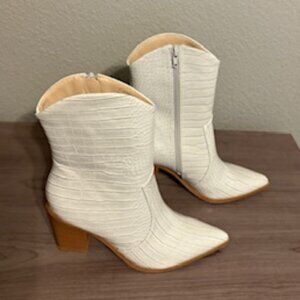 Lulus Snakeskin Cowboy Booties